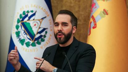 Sur son compte X, le président salvadorien Nayib Bukele a publié une vidéo montrant des véhicules militaires qui patrouillent dans un lieu non précisé.