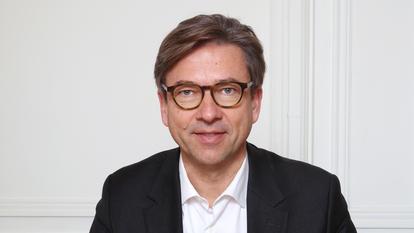 Édouard Tétreau, fondateur des Ponts neufs.