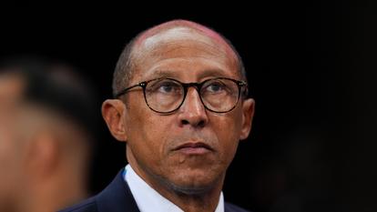 «Il a une légitimité incontestable dans le football. Il a une notoriété aussi internationale», souligne le dirigeant français dans un entretien accordé à Ouest-France.
