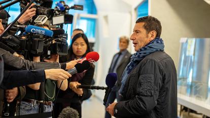 David Lisnard poursuit sa campagne au rythme d’une grande réunion publique par trimestre.