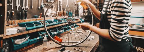 Des ateliers vélo en «non-mixité» référencés sur le site de la mairie de Paris font polémique