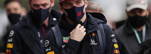 Formule 1 : Verstappen condamné à une amende de 50 000 euros pour avoir touché la voiture d'Hamilton