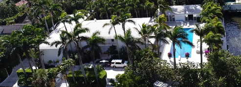 Les 58 règles sidérantes auxquelles le staff de Jeffrey Epstein devait se soumettre dans son manoir de Palm Beach