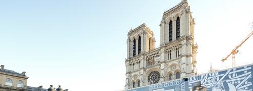 À Notre-Dame de Paris, la bande dessinée raconte le chantier de sécurisation de la cathédrale