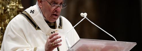 À la messe de Noël, le pape appelle les fidèles à «redécouvrir les petites choses de la vie»