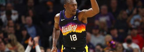 NBA : Phoenix force 6, Milwaukee enchaîne sans Antetokounmpo