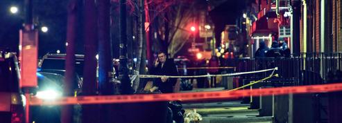 New York : mort d'un deuxième policier blessé dans une fusillade à Harlem