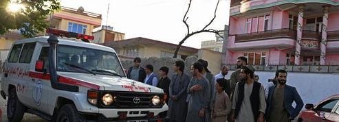 Afghanistan: le groupe État islamique revendique l'attentat contre une mosquée de Kaboul