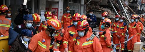 Chine : 53 morts dans l'effondrement d'un immeuble dans le centre
