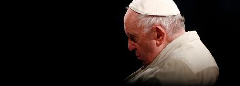 Le pape François voudrait se rendre à Moscou pour demander à Poutine d'arrêter la guerre en Ukraine