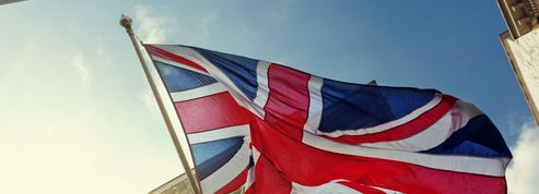Royaume-Uni : la croissance ralentit à 0,8% au premier trimestre et le PIB baisse en mars