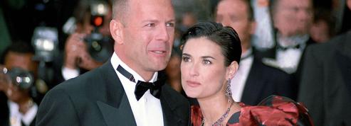 En rouge et noir : retour sur la montée des marches de Bruce Willis et Demi Moore en 1997
