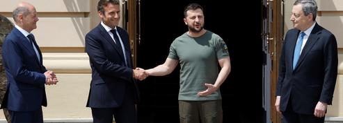 DIRECT - Guerre en Ukraine : la France va livrer «six Caesar additionnels» à l'Ukraine, annonce Macron