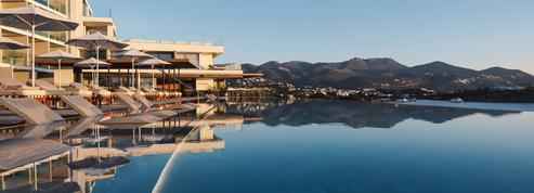 On a poussé les portes du Niko Seaside à Agios Nikolaos, nouveau resort crétois réservé aux adultes