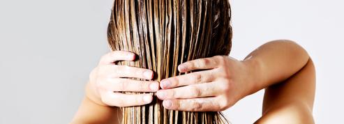 Cheveux : 5 conseils d'experts pour réparer la chevelure après l'été