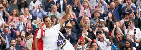 «Je t'aime», «merci», «une inspiration» : les vibrants hommages après l'annonce de la retraite de Federer