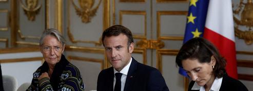 Réforme des retraites: Macron agite la menace d'une dissolution