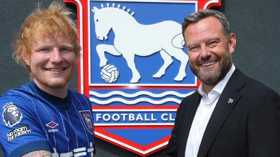 Premier League : la pop star Ed Sheeran devient actionnaire minoritaire du promu Ipswich