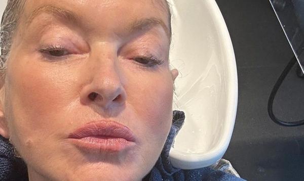 «Ma peau est superbe» : à 81 ans, Martha Stewart dévoile son visage «sans retouche» et s'attire les foudres d'Instagram