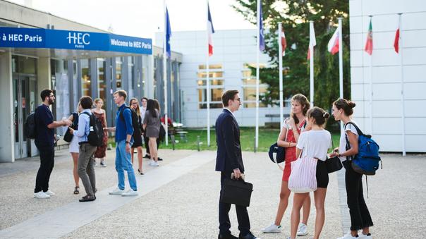 Les étudiants du Bachelor suivront les cours à Milan avant de finir leur cursus à Jouy-en-Josas.