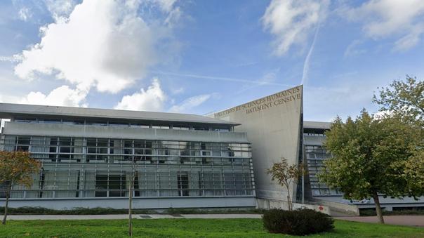 La vidéo a été tournée sur le campus du Tertre de l'université de Nantes.