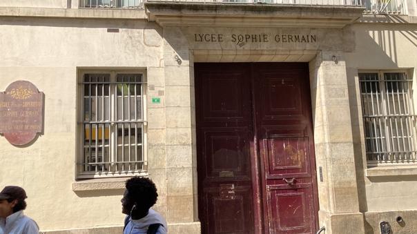Le lycée Sophie Germain (Paris 4e arr.) était bloqué ce vendredi 22 décembre.