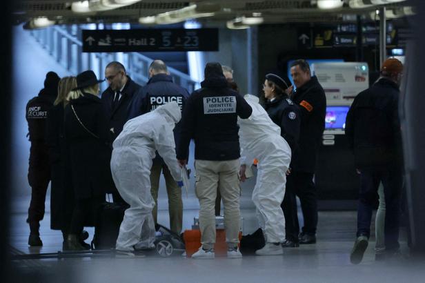 Attaque à la gare de Lyon: la piste d’un «acte terroriste» à ce stade écartée d’après le préfet de police