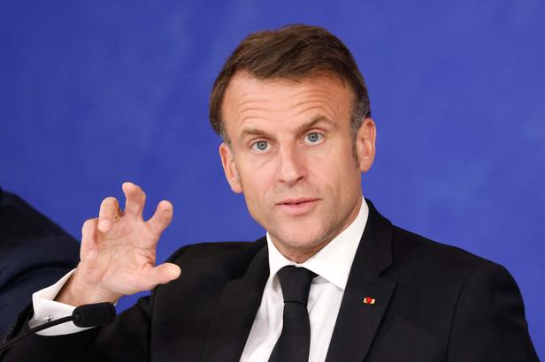 «On joue l'avenir de l'Europe»: Emmanuel Macron envisage d'inclure l'arme nucléaire dans la défense européenne