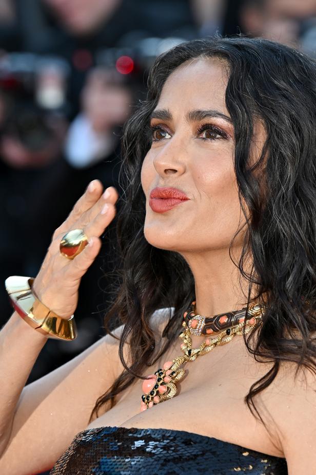 La montée des marches du samedi 18 mai 2024 - photo 8 Salma Hayek. (Cannes, le 18 mai 2024.)