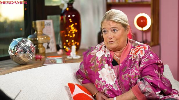 GALA VIDEO - Marina Carrère d’Encausse, sa mère lui a “caché” sa maladie : “Là où je lui en veux…”