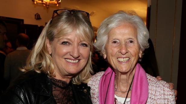“Un affreux Alzheimer” : Charlotte de Turckheim, ses dernières confidences à Gala sur la maladie qui a emporté sa mère