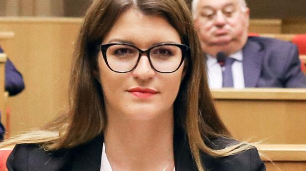 GALA VIDEO - Marlène Schiappa : ce qu'il faut connaître