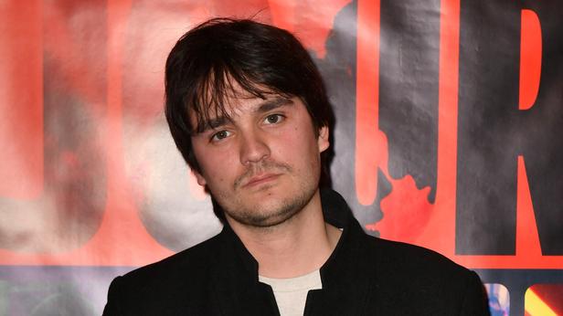 Alain-Fabien Delon bientôt papa : qui est sa compagne Laura Bensadoun ?