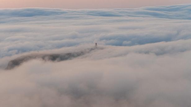 les images aériennes d'un impressionnant «nuage rouleau» intensifié par la canicule