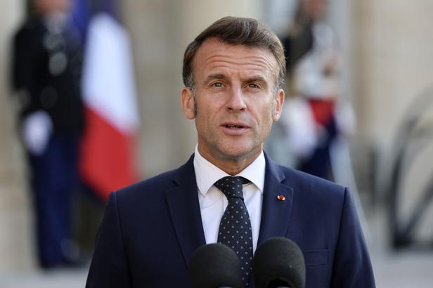 Emmanuel Macron réunit un nouveau Conseil de défense sur l'entrisme des Frères musulmans