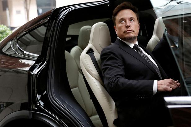  Donald Trump estime que la création du parti politique d’Elon Musk est «ridicule»