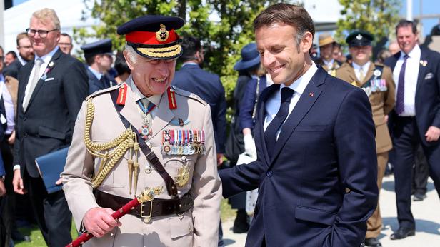 L'arrivée d'Emmanuel et Brigitte Macron en visite officielle au Royaume-Uni