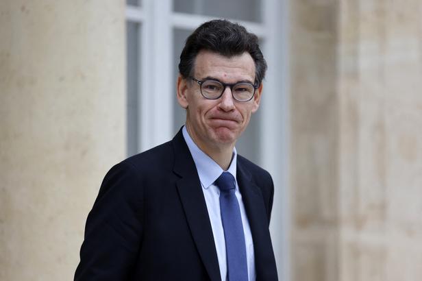  le ministre de l'Enseignement supérieur réfute la présence de «l'islamo-gauchisme» dans les universités