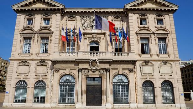 Municipales à Marseille : un deuxième élu LR annonce sa candidature au