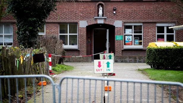 Variant anglais : dépistage massif après le foyer découvert dans une