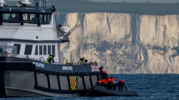 Traversées de la Manche : plus de 6000 migrants ont été secourus en mer ...
