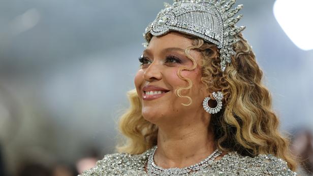 Beyoncé dévoile la très sensuelle Morning Dew (Donk), sa première ...