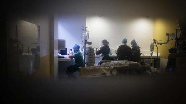 Photo of plus de 40% des lits de soins intensifs occupés par des patients Covid-19