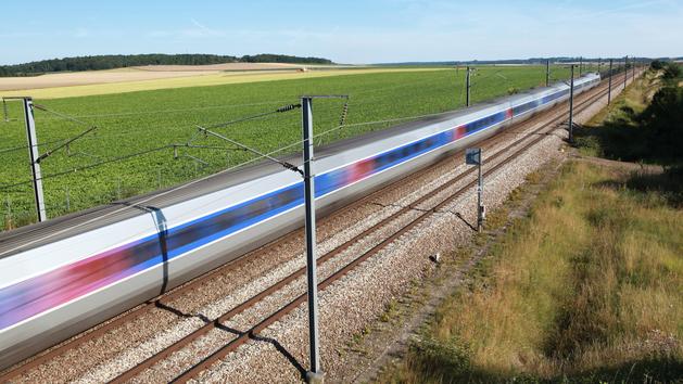 Photo of La SNCF va supprimer les TGV, faute de clients
