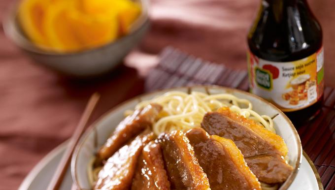 Magret de canard à l’orange, sauce soja sucrée