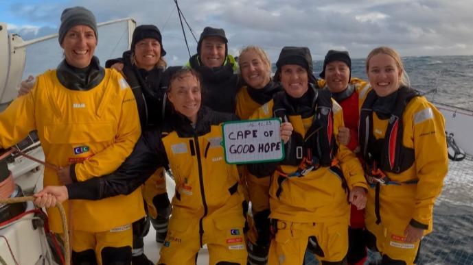 Voile : Alexia Barrier et ses équipières du Famous Project ont atteint Bonne Espérance