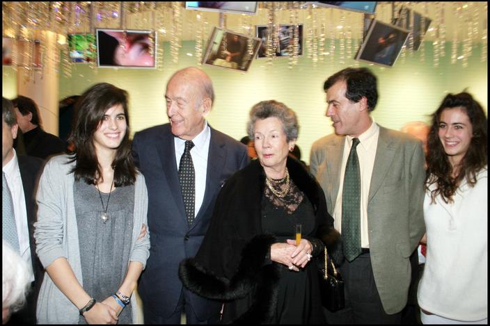 PHOTOS - Valéry et Anne-Aymone Giscard d'Estaing : enfants, château…retour sur 70 ans de mariage en images