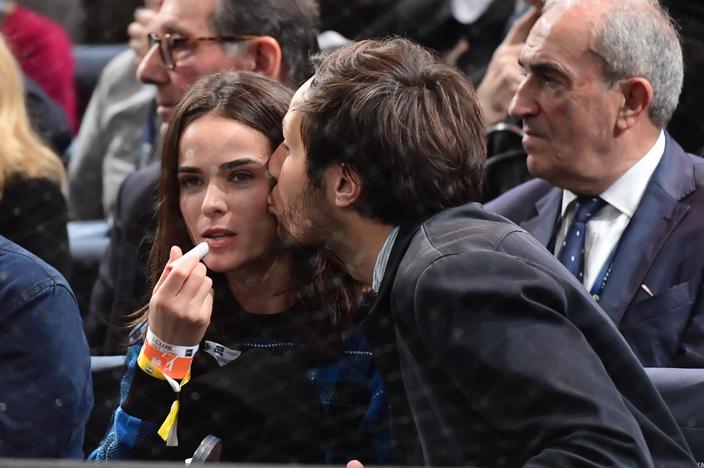 Vianney papa comblé : la douce attention de son fils Edgar pour la Fête des  pères