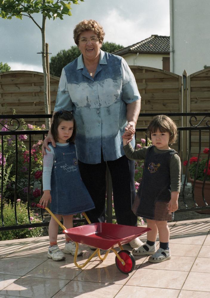 PHOTOS – Obsèques de Maïté : « Mangez, chantez et buvez en son honneur ...