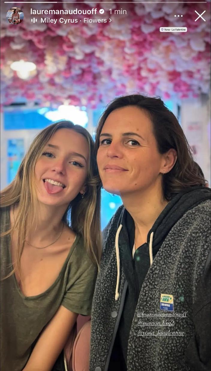 Laure Manaudou Pose Avec Sa Fille Manon Bousquet Une Magnifique Jeune 